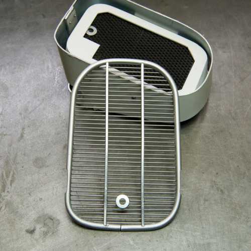 Calandre de la Fiat 806 grand prix.