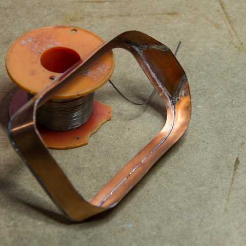 Fabrication du radiateur d'eau de la FIAT 806 Grand Prix