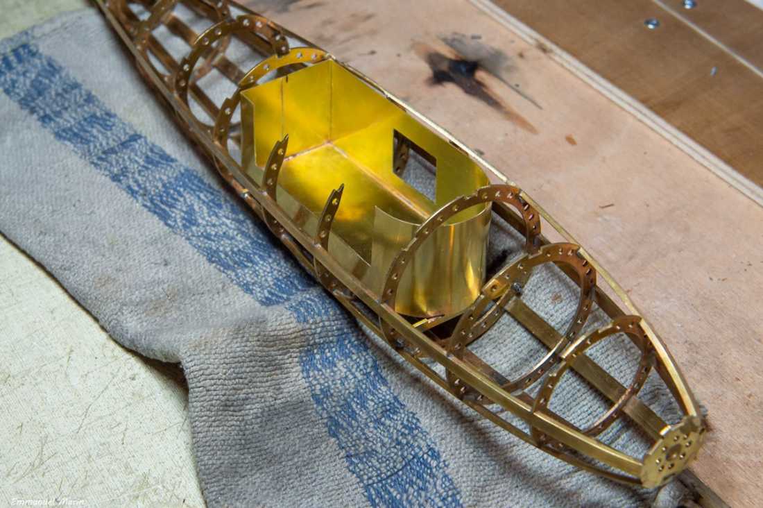 Sous-marin requin Tintin