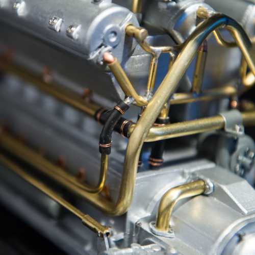 Détails du circuit de refroidissement de la FIAT 806